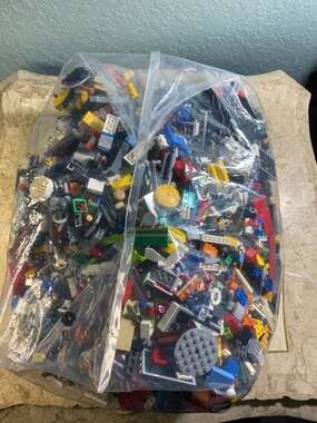 Bulk Assorted LEGO Building Bricks and Pieces Lot